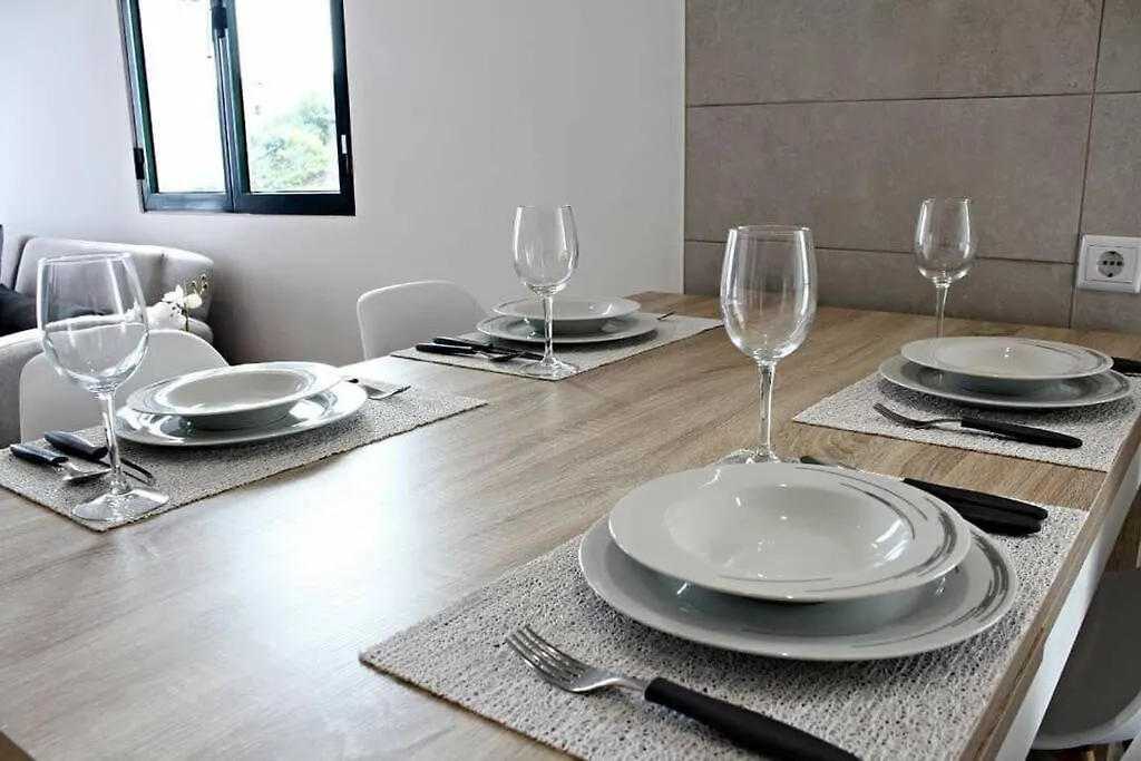 Pedreira Apartment カリェタ 0*,
