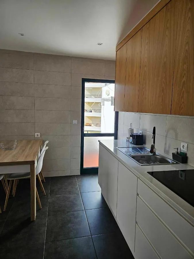 Pedreira Apartment カリェタ 0*,